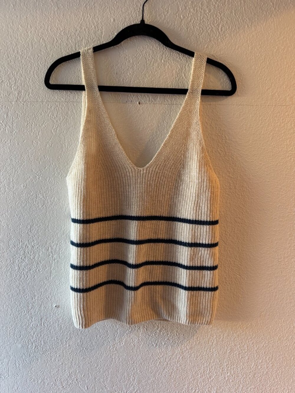 NWT Faherty Striped V-Neck Tank, Size M